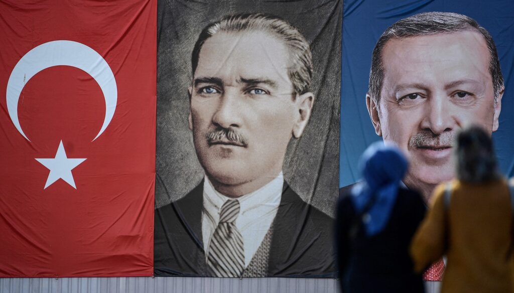 من أتاتورك إلى أردوغان: رحلة أيديولوجيا الجمهورية التركية
