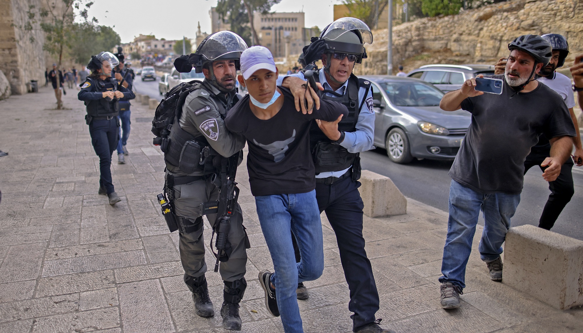 لماذا لا تقول منظمة العفو الدولية إنه «استعمار»؟