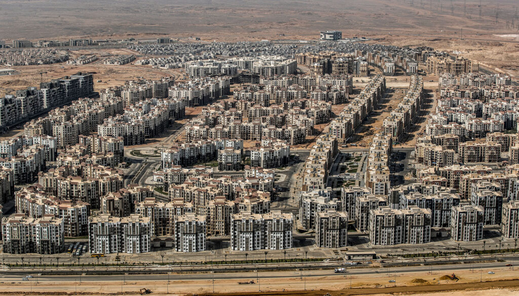 المشروعات القومية وأحلام التنمية الزائفة في مصر